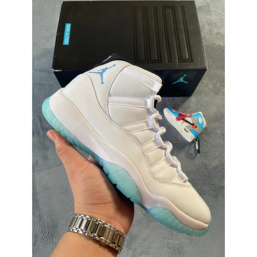 Air Jordan 11 Retro Legend Blue (2014)