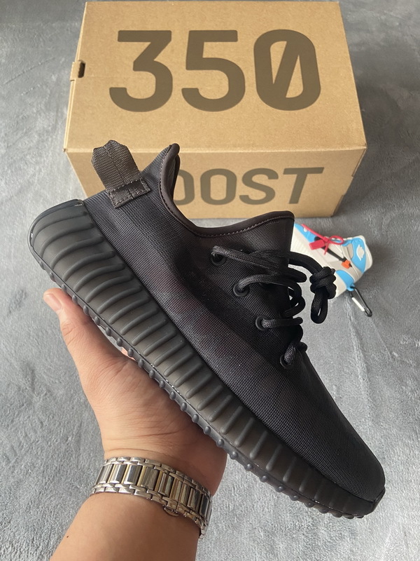 Yeezy Boost 350 V2 Mono Cinder