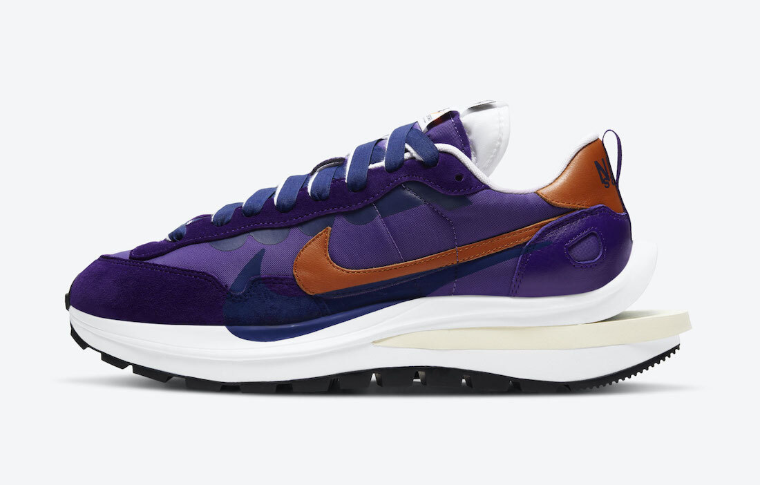 Nike VaporWaffle Dark Iris Sacai