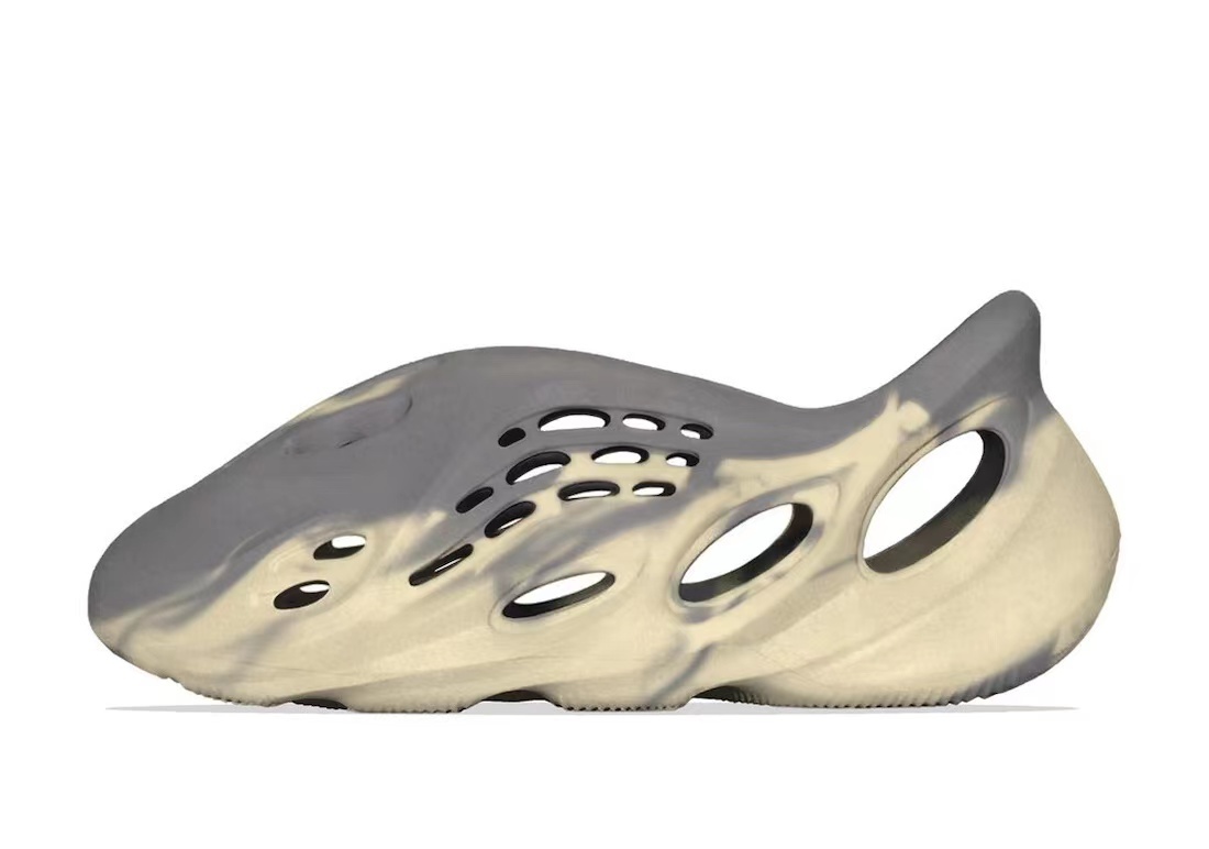 Yeezy Foam Runner MXT Moon Grey 