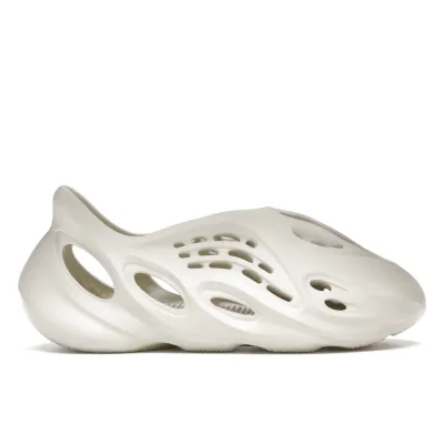 Yeezy Foam Runner Ararat G55486 02
