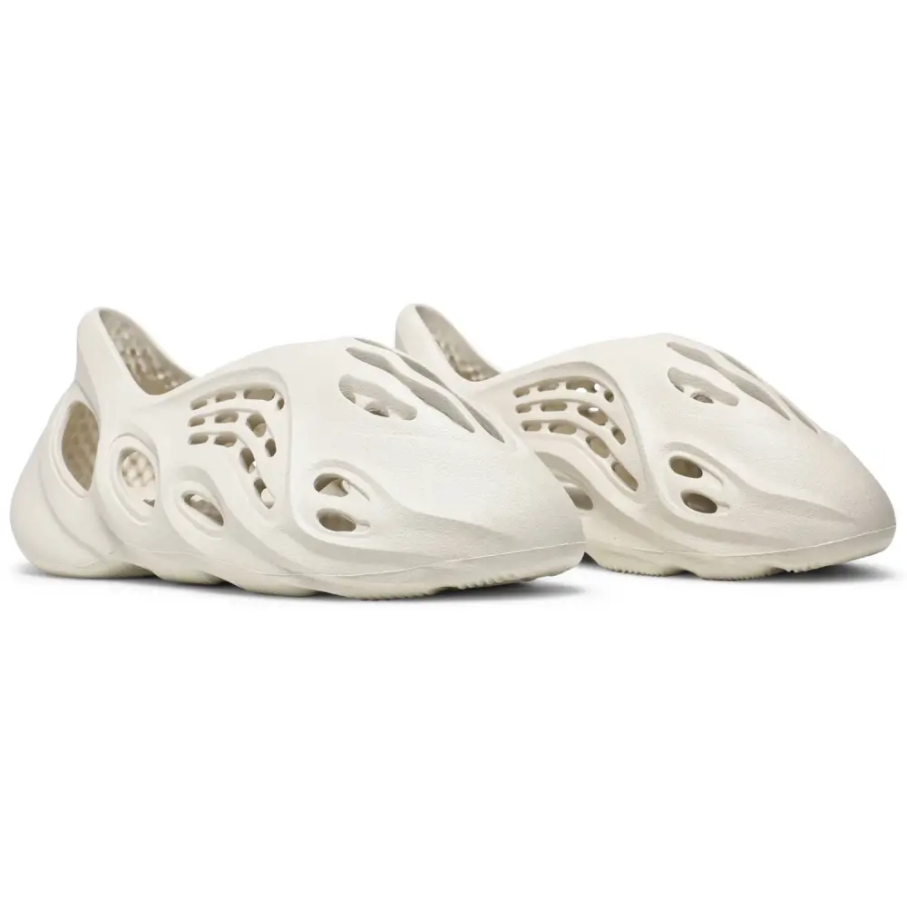 Yeezy Foam Runner Ararat 