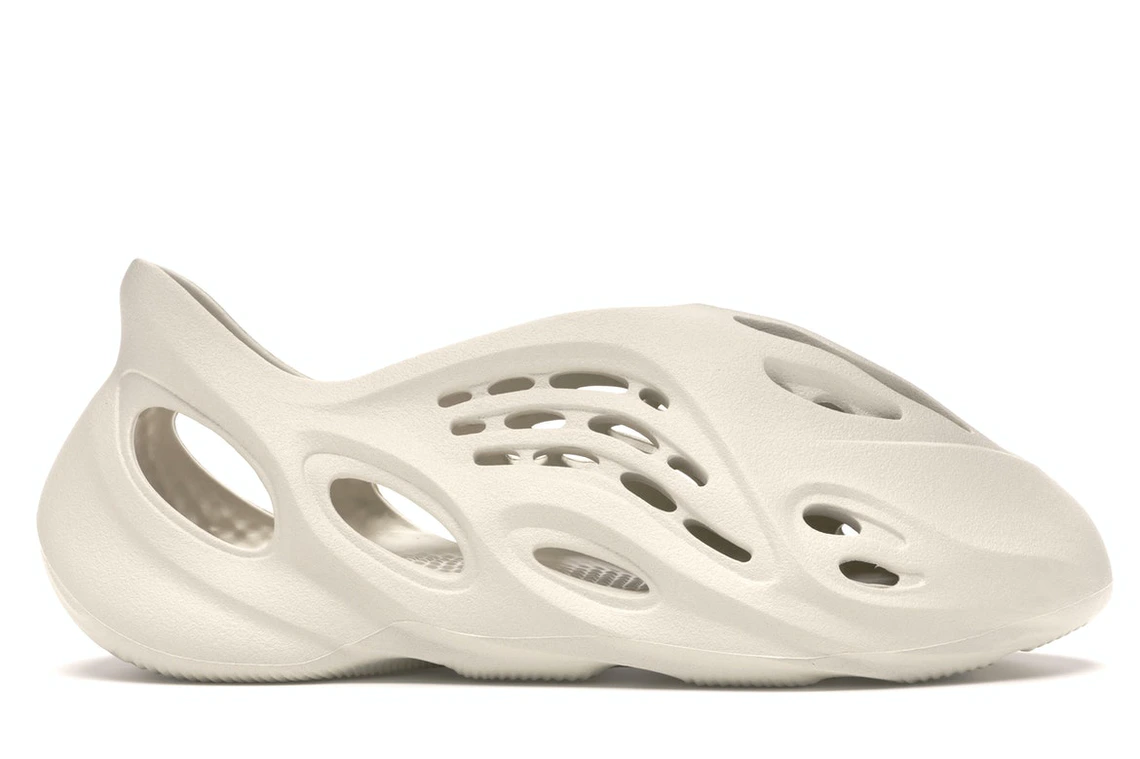 Yeezy Foam Runner Sand