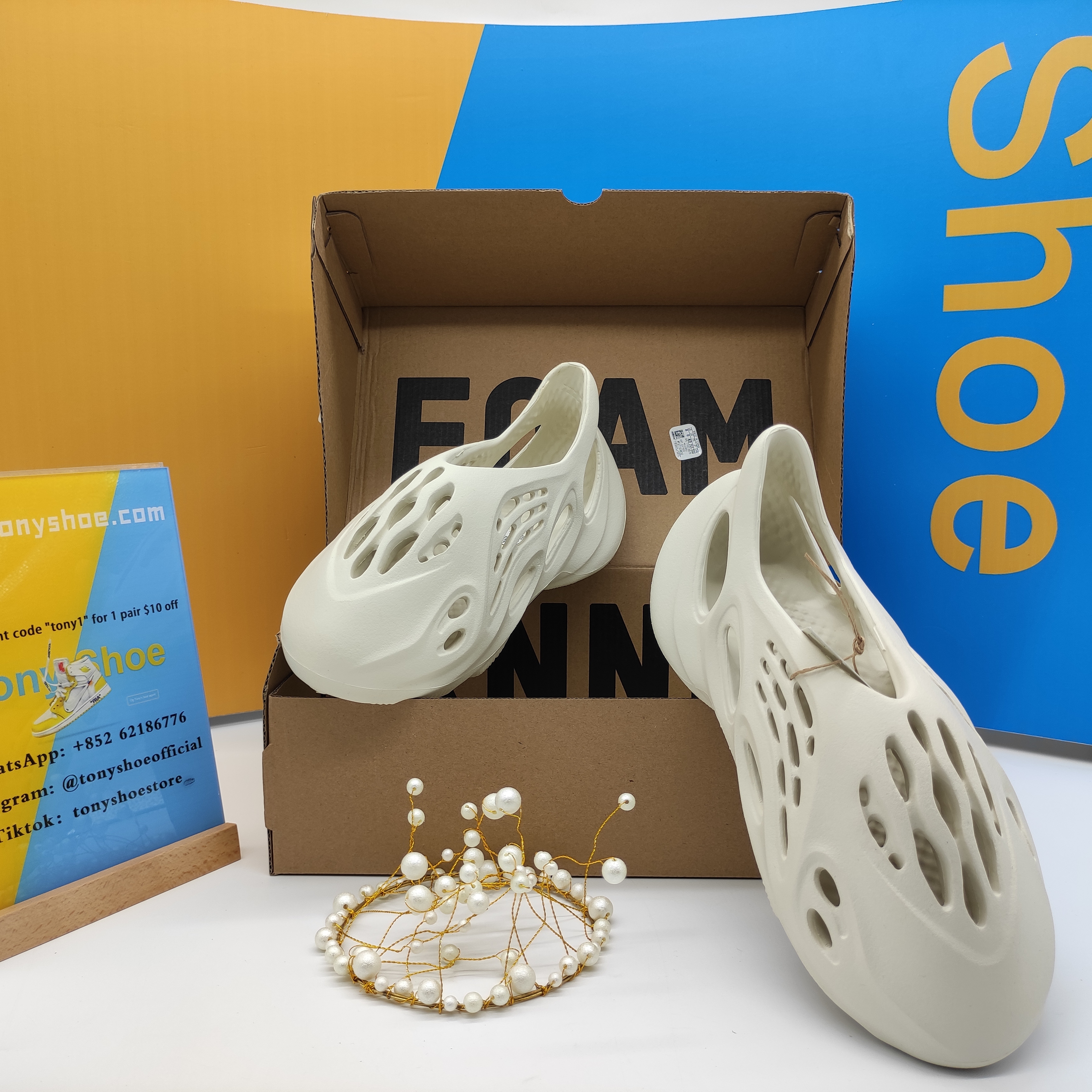 Yeezy Foam Runner Sand FY4567