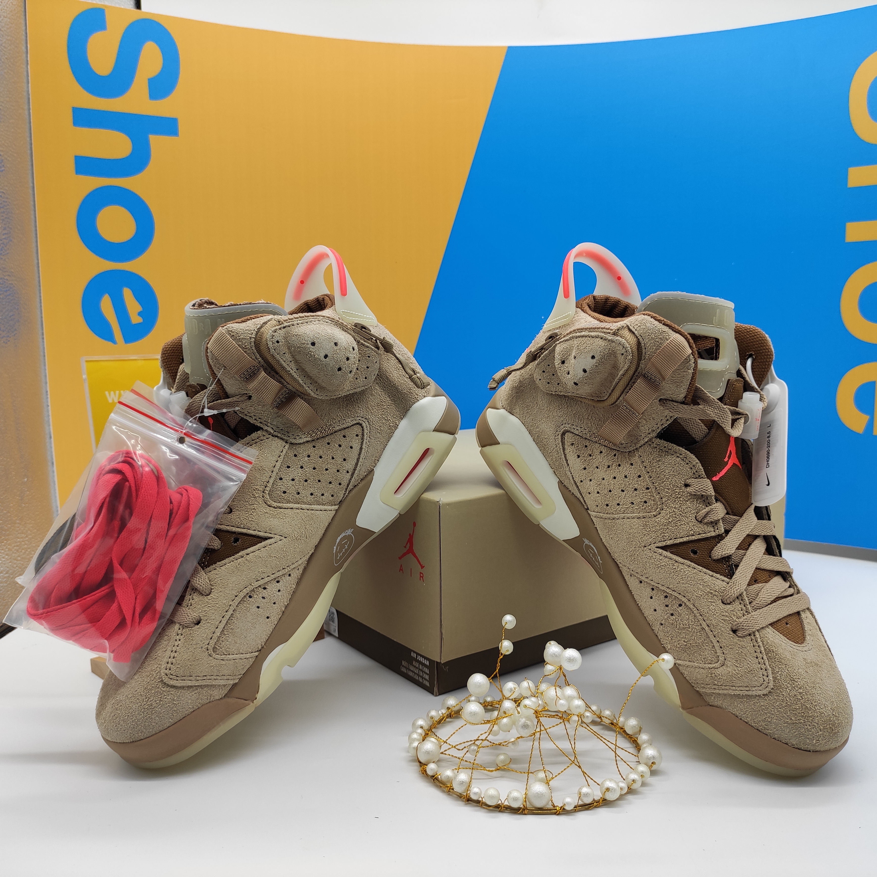 Travis Scott x Air Jordan 6 British Khaki DH0690-200