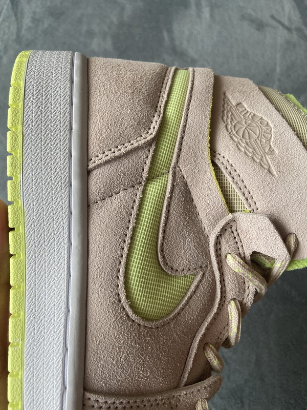 Air Jordan 1 High Zoom CMFT Lemon Twist
