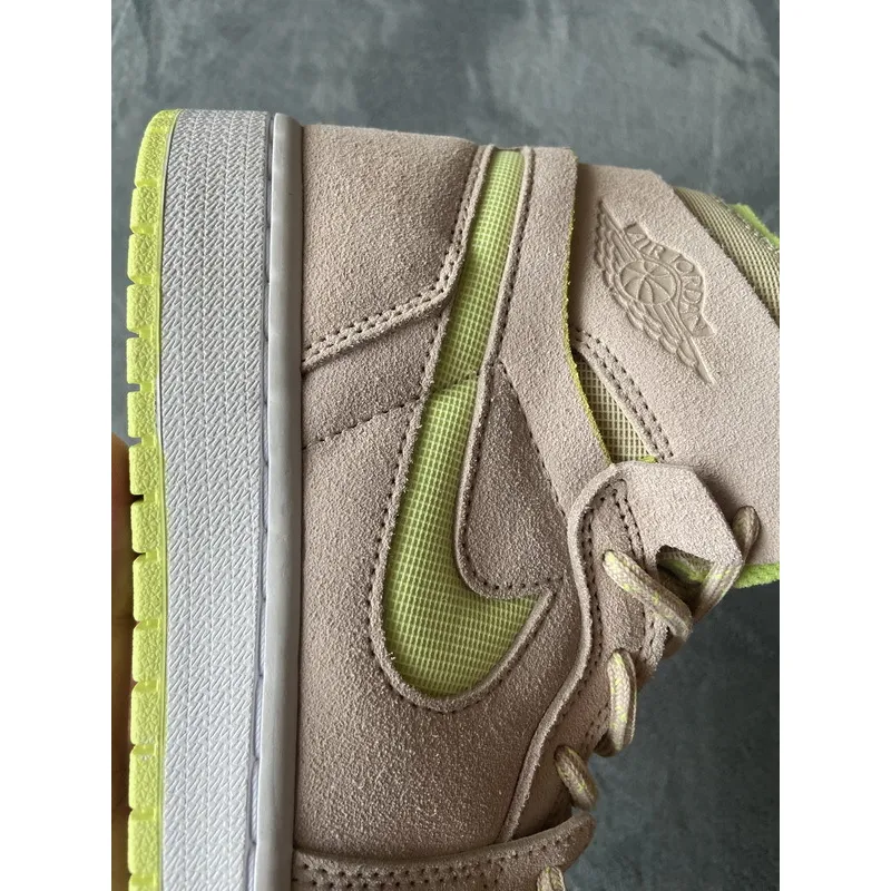 Air Jordan 1 High Zoom CMFT Lemon Twist