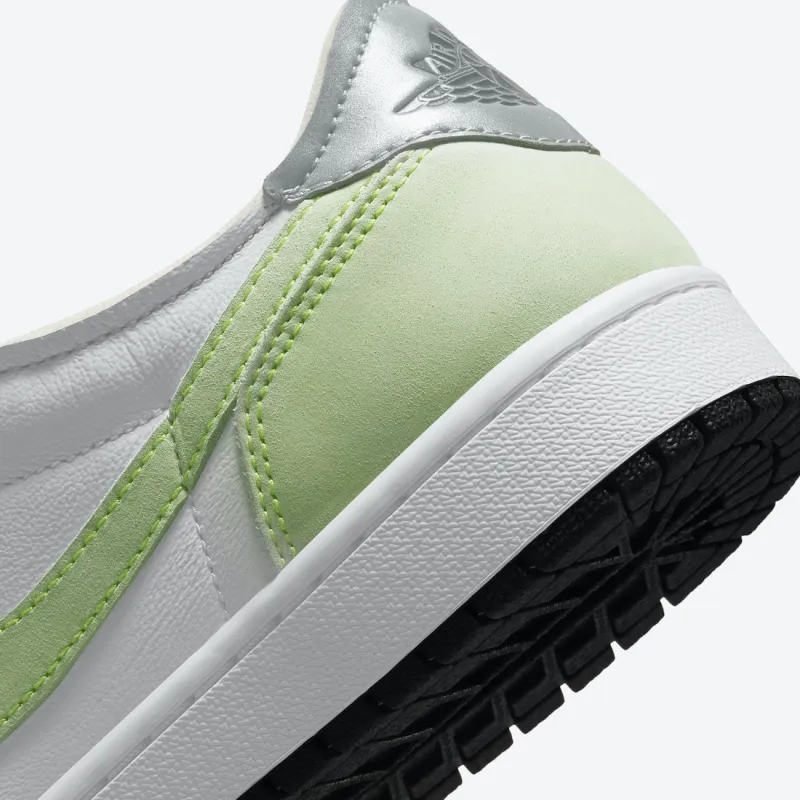 Air Jordan 1 Low OG Ghost Green