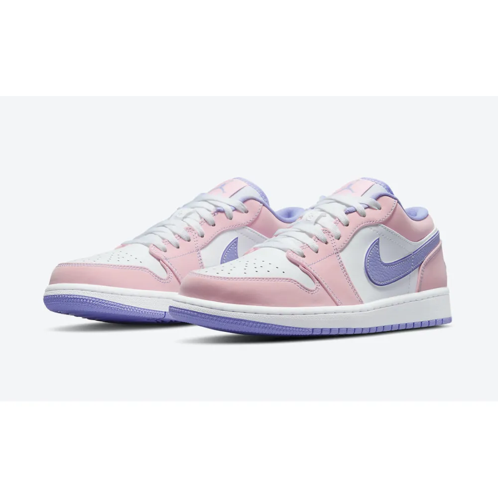 Air Jordan 1 Low SE Arctic Punch