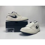Air Jordan 1 Low SE Paint Splatter