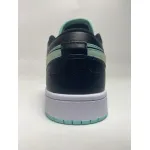 Air Jordan 1 Low SE Tropical Twist