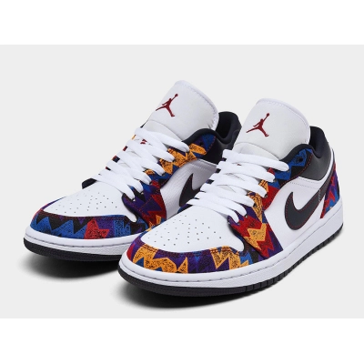 Air Jordan 1 Low Sweater CZ8659-100 02