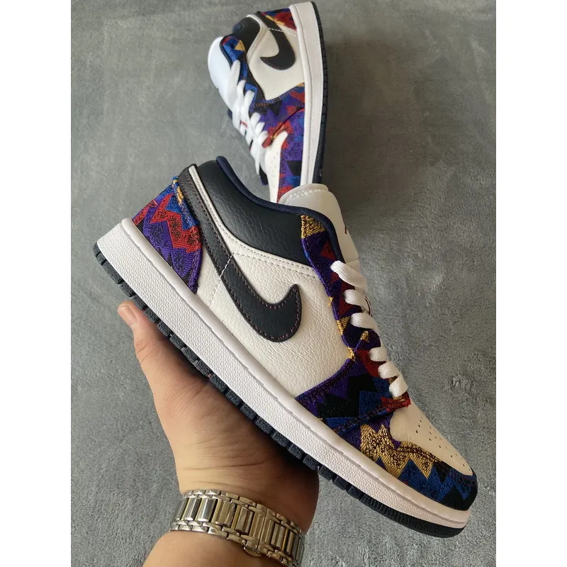 Air Jordan 1 Low Sweater