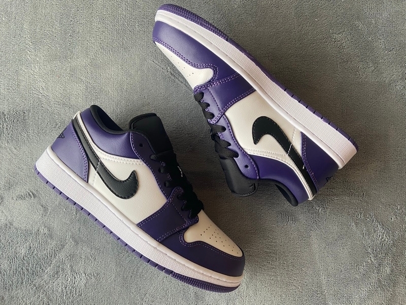 Air Jordan 1 Low Court Purple