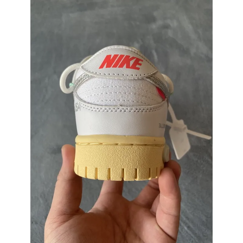 OFF WHITE x Nike Dunk SB Low The 50 NO.1