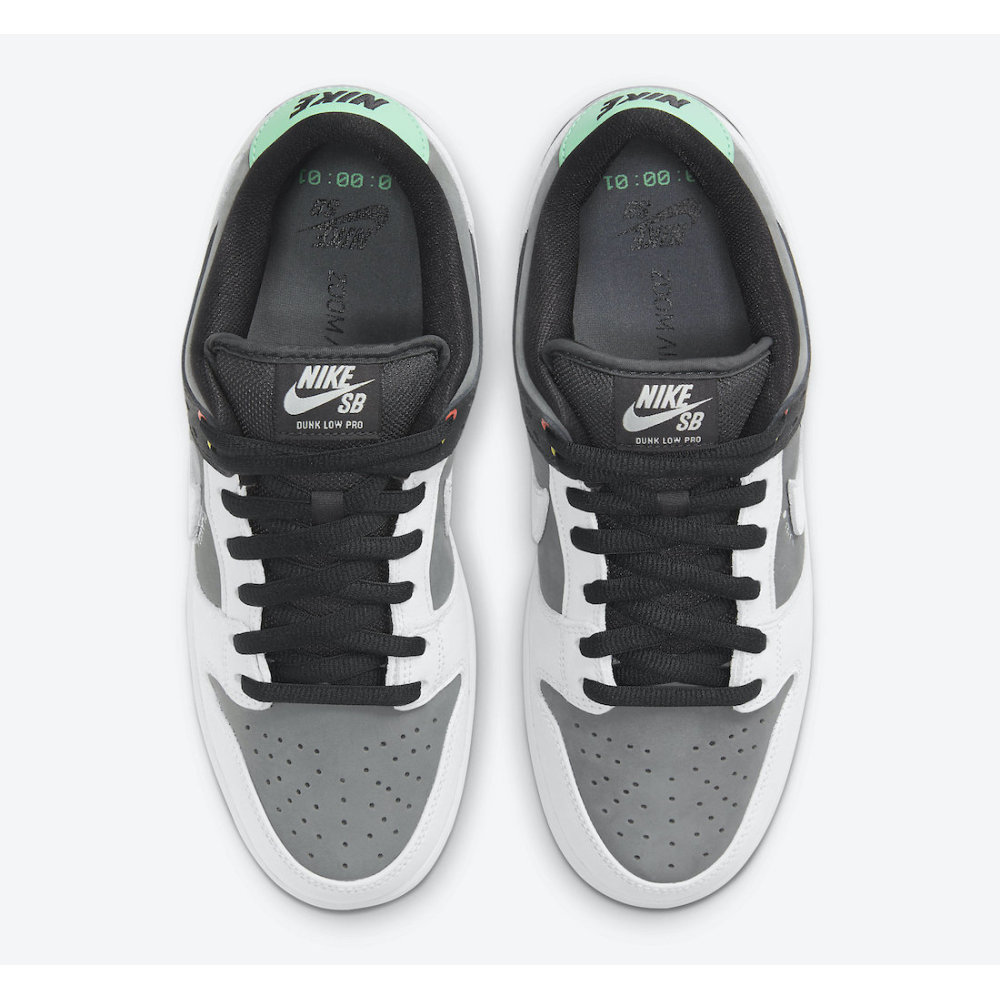 Nike SB Dunk Low Pro Iso VX1000 Camcorder CV1659-001