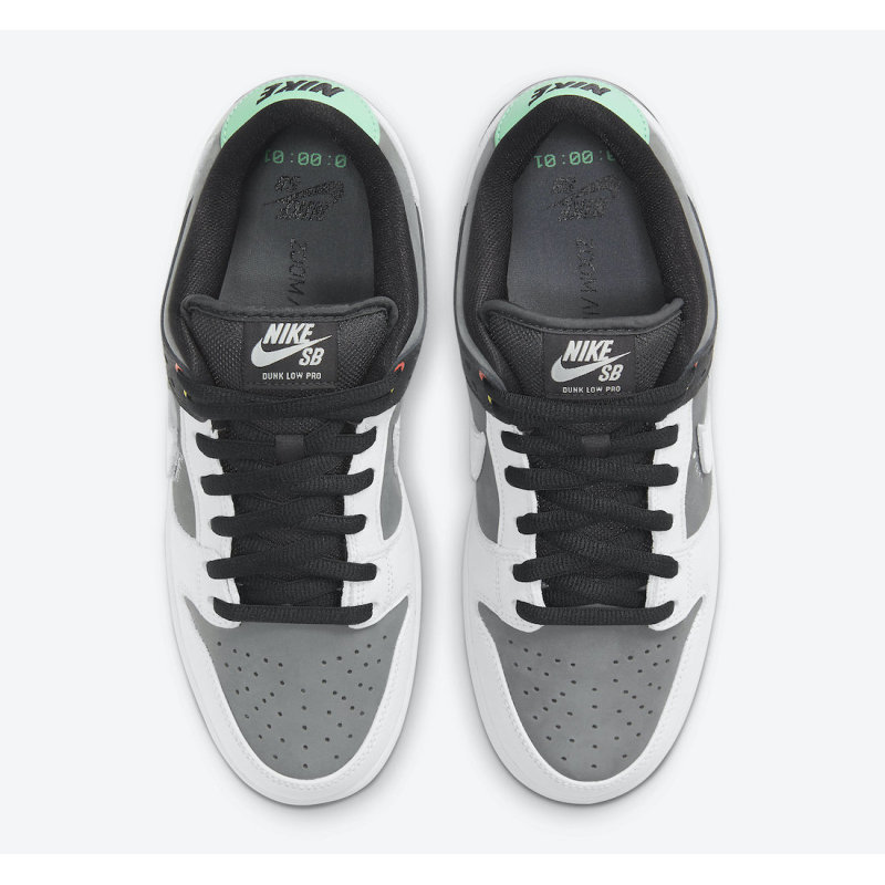 Nike SB Dunk Low Pro Iso VX1000 Camcorder CV1659-001