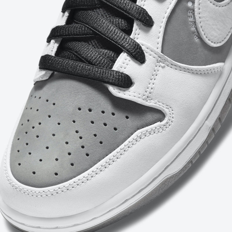 Nike SB Dunk Low Pro Iso VX1000 Camcorder CV1659-001