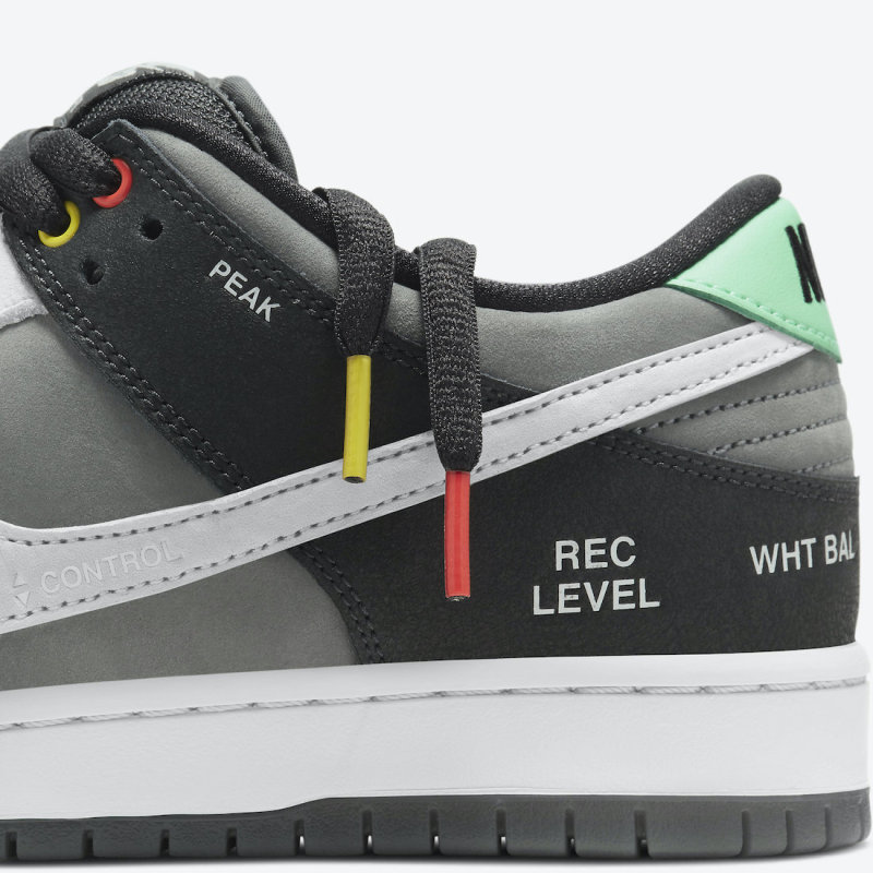 Nike SB Dunk Low Pro Iso VX1000 Camcorder CV1659-001