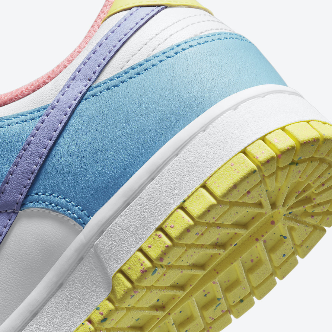 Nike Dunk Low SE Candy