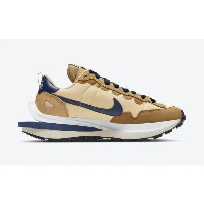 Nike VaporWaffle Sesame and Blue Void Sacai DD1875-200 02
