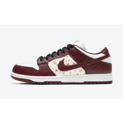 Supreme x Nike SB Dunk Low "Brown Stars”  DH3228-103 01