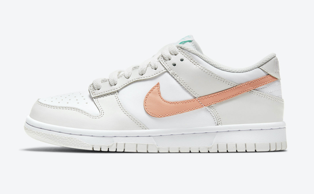 Nike SB Dunk Low Tropical Twist