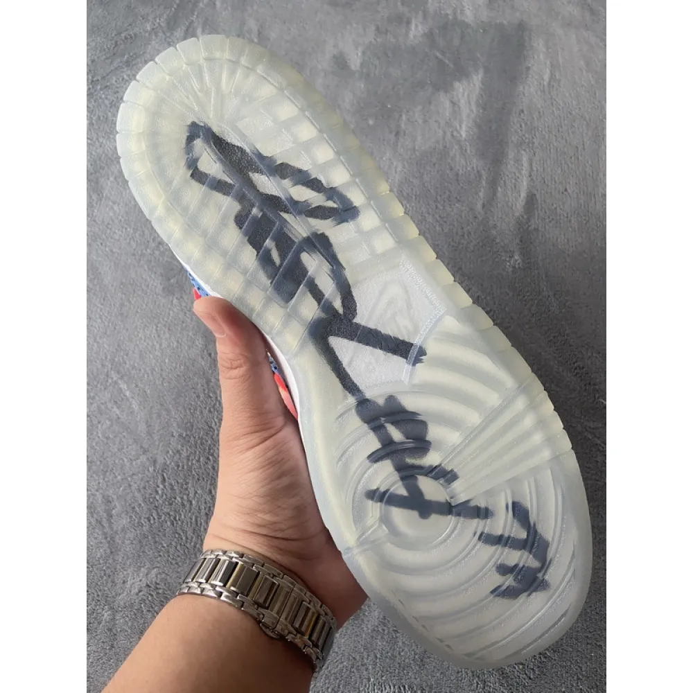 Off White x Futura x Dunk Low SB UNC