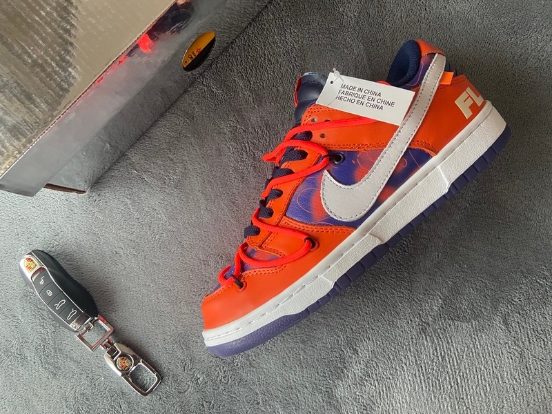 Off White x Futura x Dunk Low SB UNC