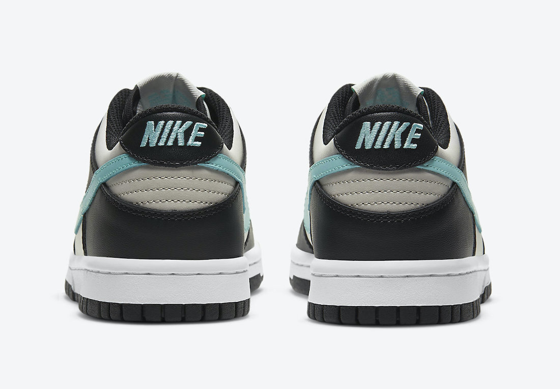 Nike Dunk SB Low Tiffany