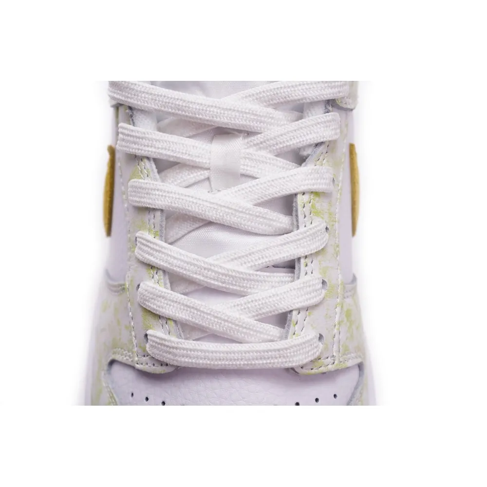 Nike Dunk Low Yellow Strike