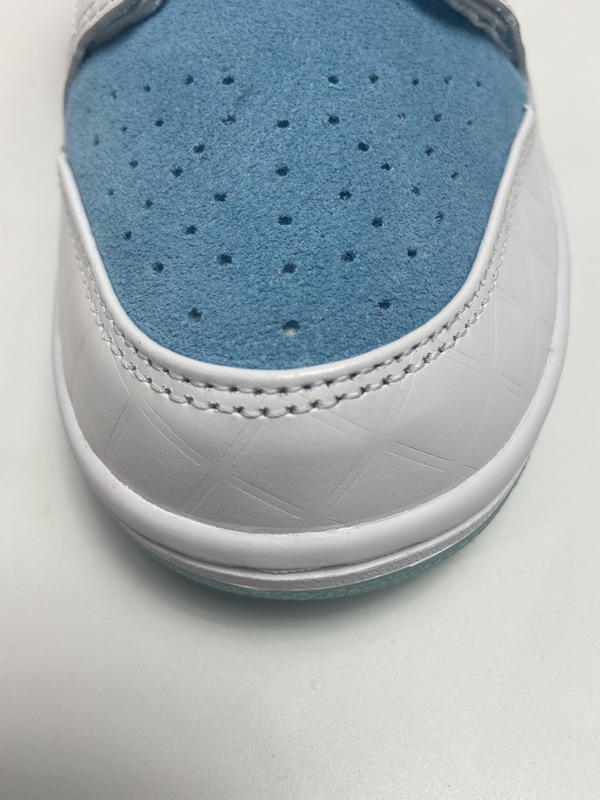 FTC X Nike SB Dunk Low Pro Lagoon Pulse