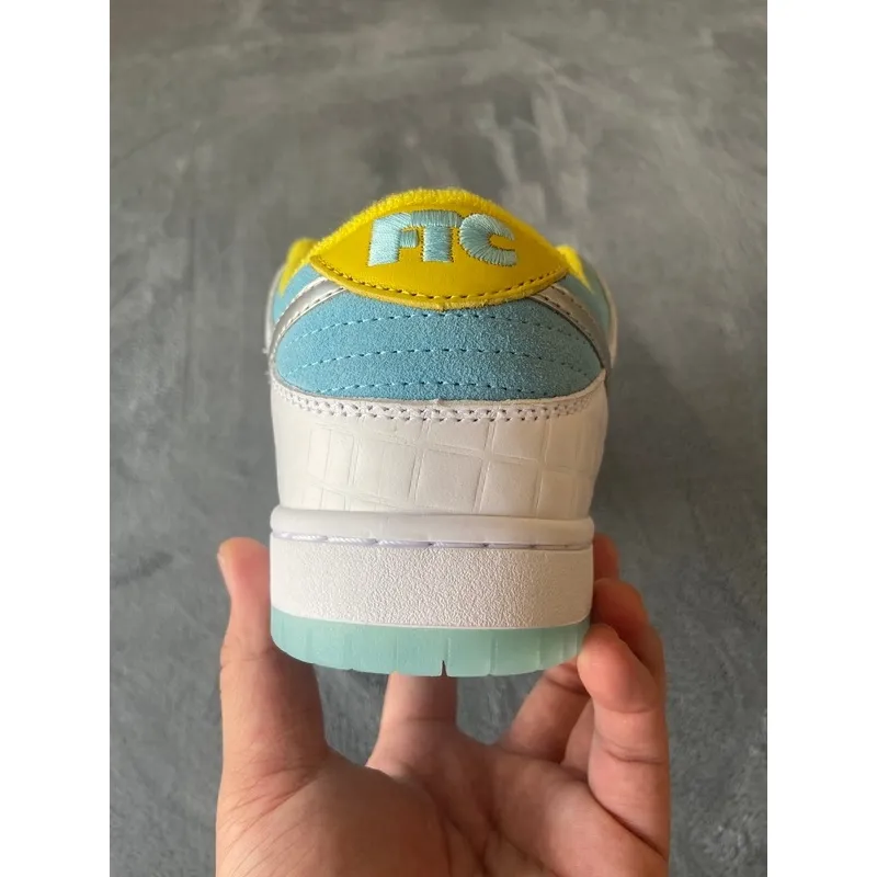 FTC X Nike SB Dunk Low Pro Lagoon Pulse