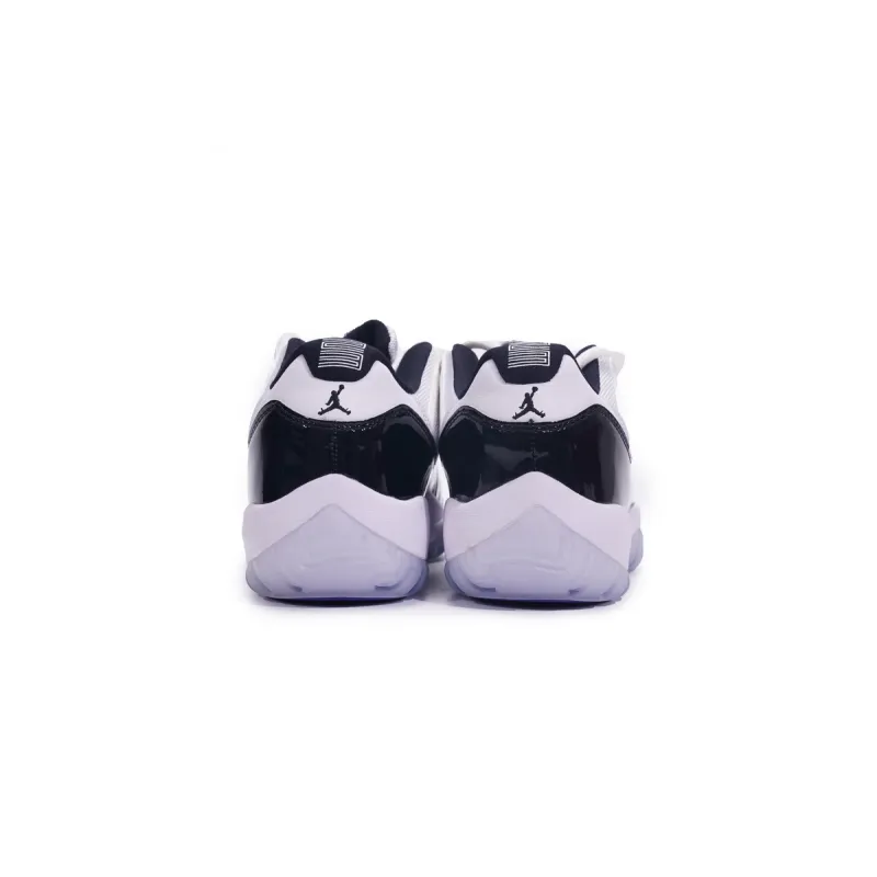 Air Jordan 11 Retro Low Concord