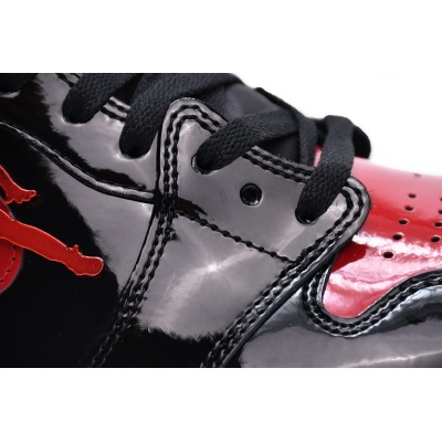 Air Jordan 1 High OG Bred Patent  555088-063 02