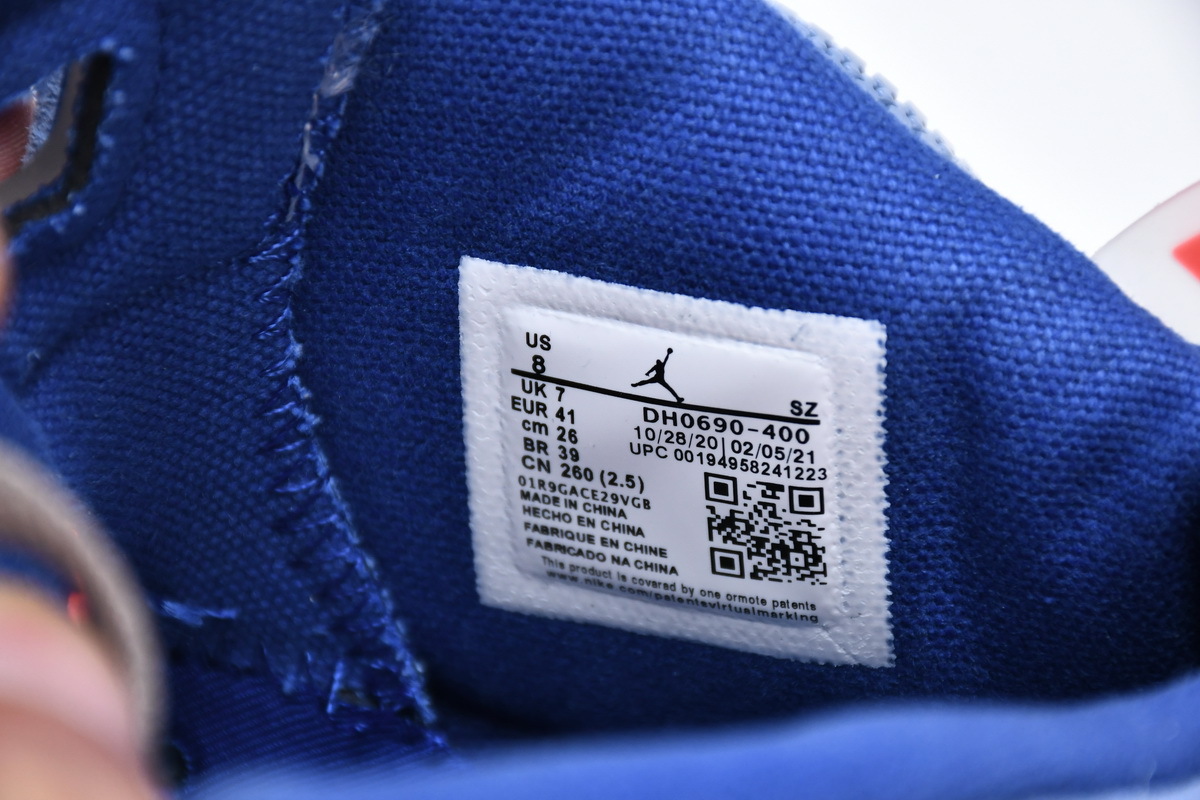 Air Jordan 6 North Carolina Blue