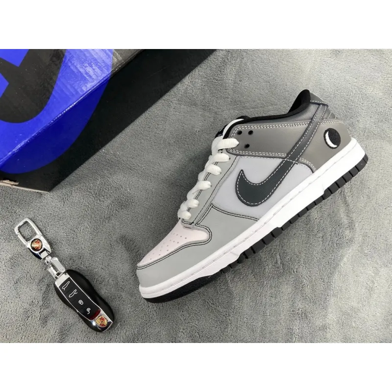 Nike SB Dunk Low Lunar Eclipse 313170-002