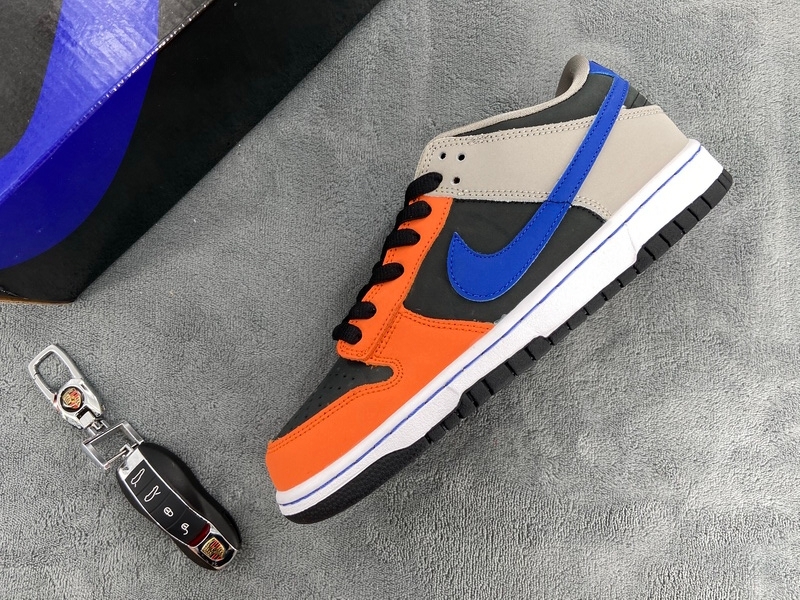 NBA x Nike Dunk Low EMB 75th Anniversary 854866-025