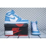 Air Jordan 1 Retro UNC