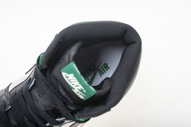 Air Jordan 1 Retro High Pine Green