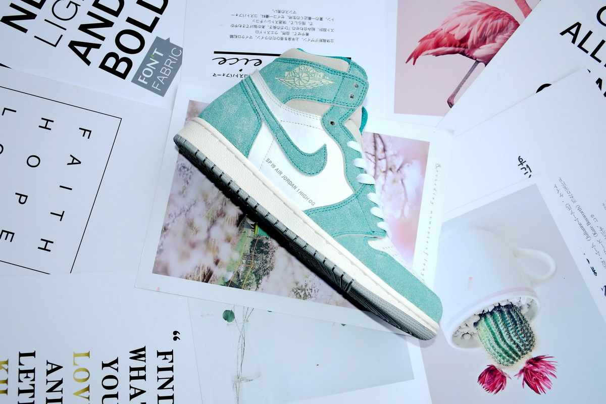 Air Jordan 1 Retro High Turbo Green