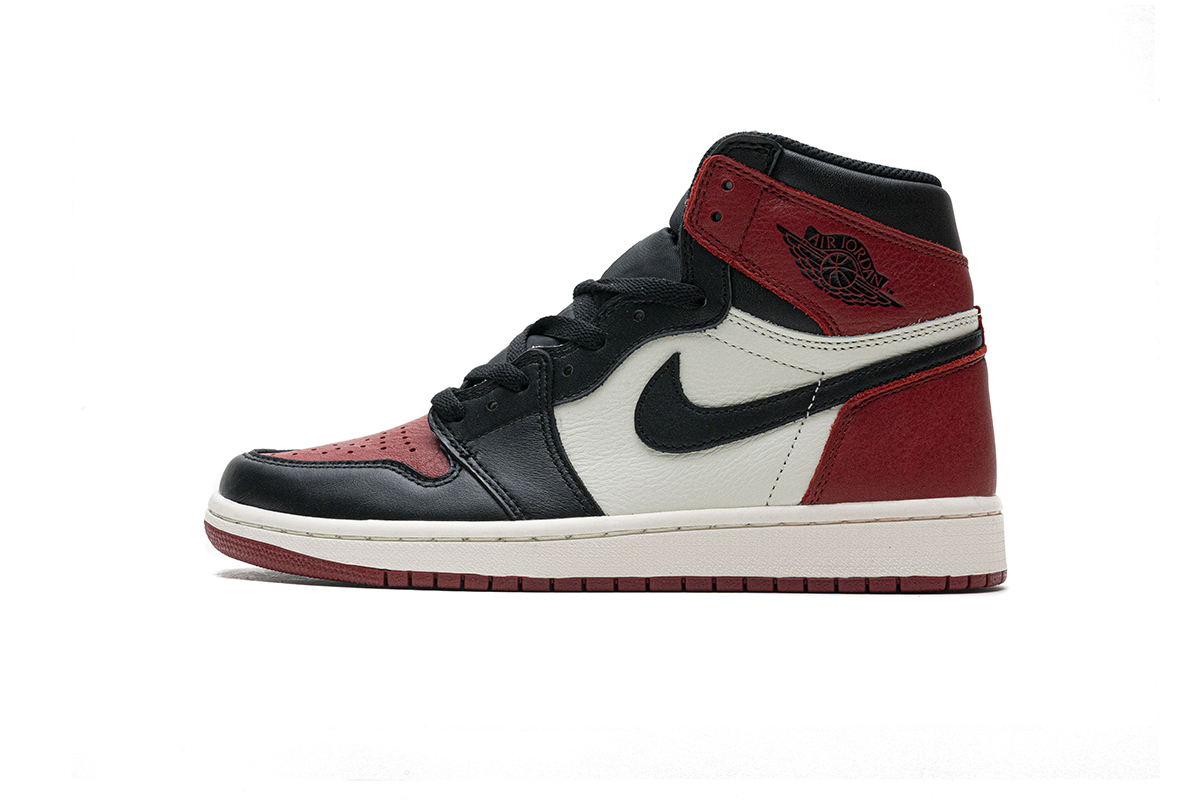Air Jordan 1 Retro High Bred Toe