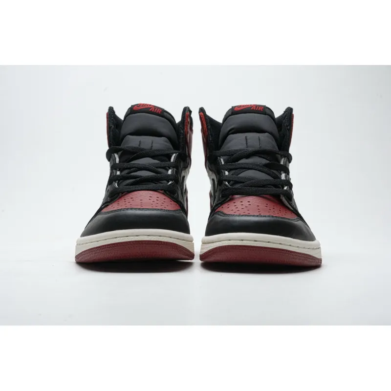 Air Jordan 1 Retro High Bred Toe