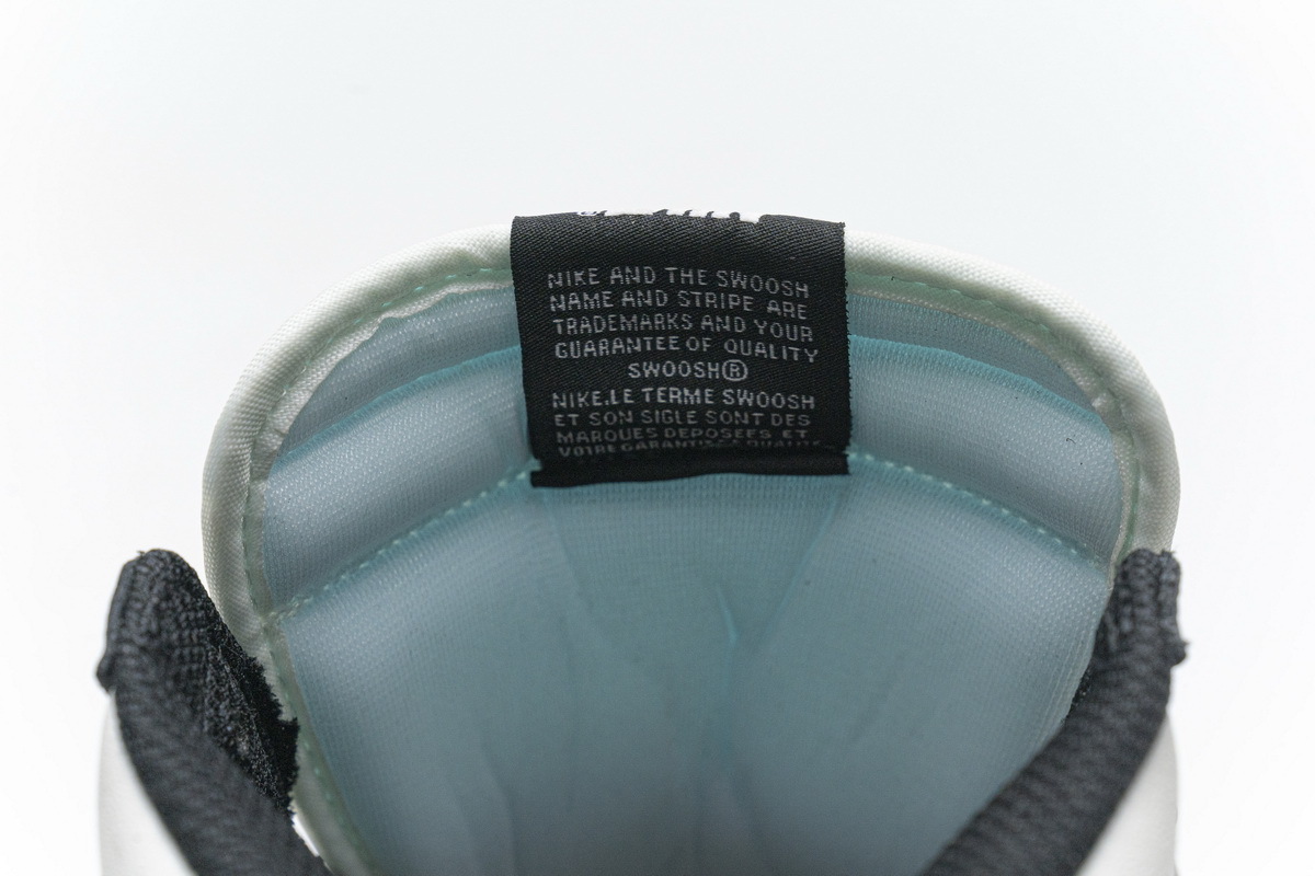 Air Jordan 1 Retro High Dark Mocha