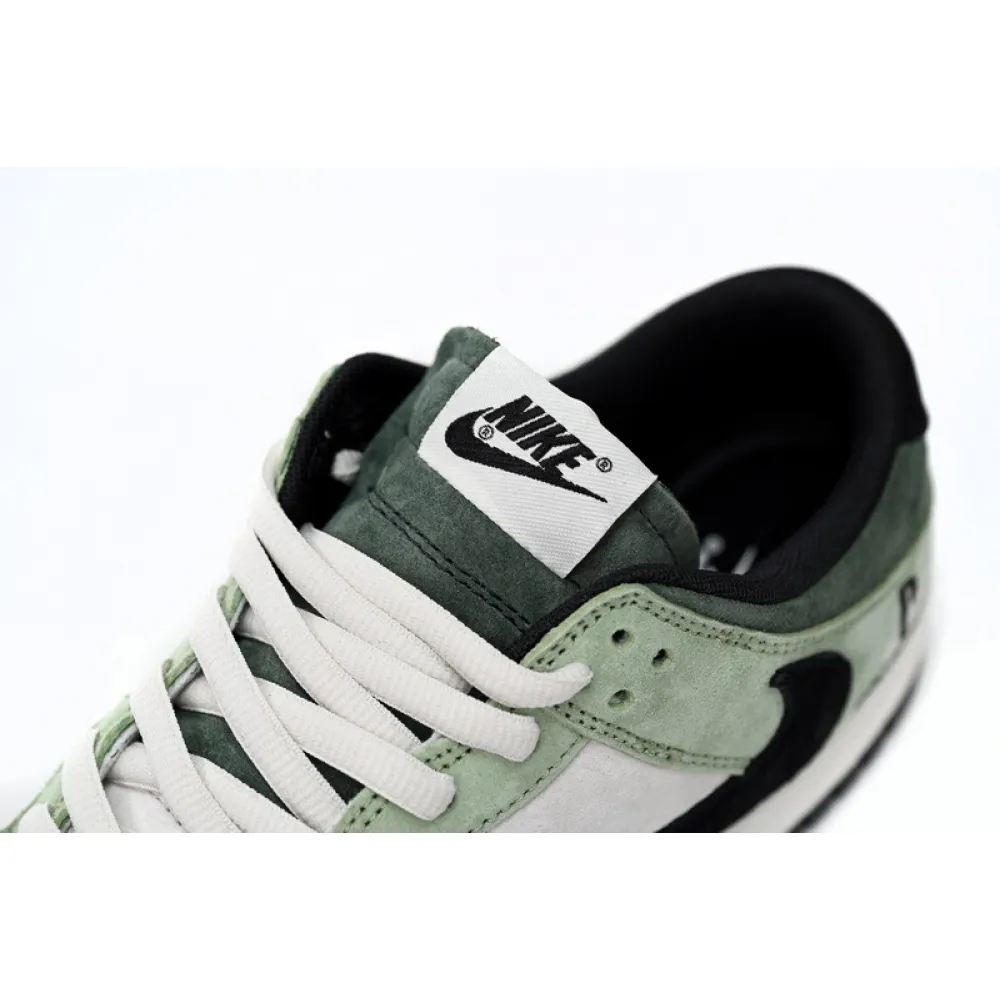 Travis Scott x PlayStation x Nike Dunk Low ”PS5″ CU1726-777