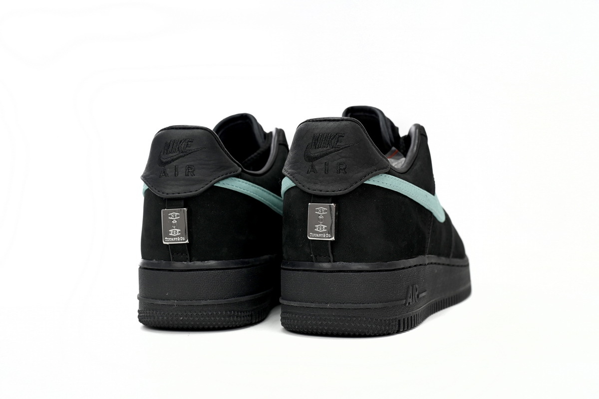 Nike Nike Air Force 1 Low Tiffany & Co. 1837 DZ1382-001