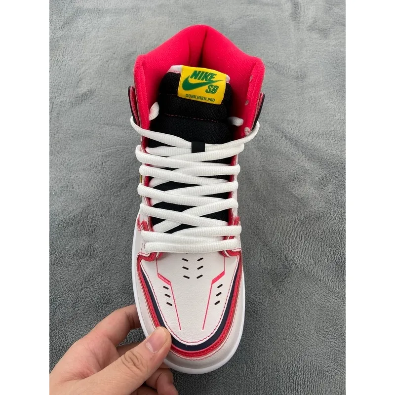 Nike SB Dunk High Pro QS Gundam