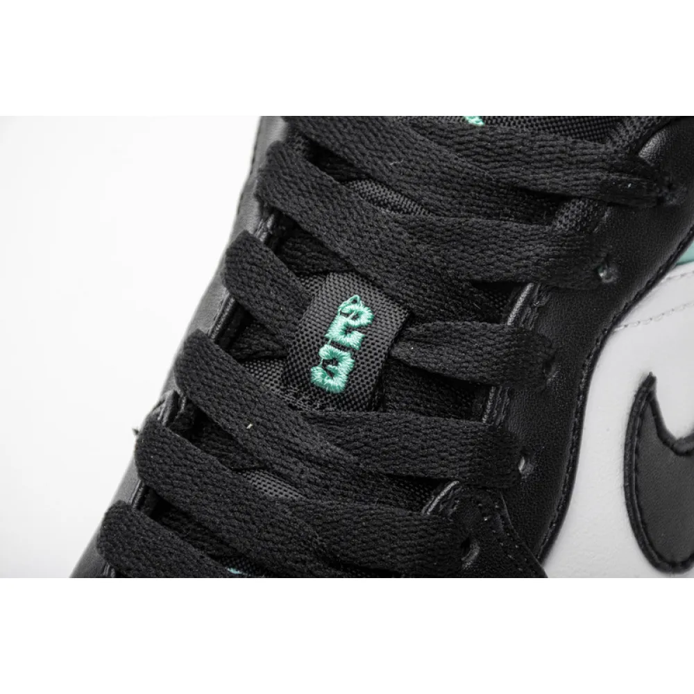 Air Jordan 1 Low Emerald Toe