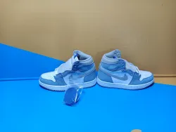 Og Tony Air Jordan 1 Retro High OG Hyper Royal 555088-402 review Ogtony，ogtony，TonyShoes，Tonyshoe，tonyshoes，tonyshoe 08