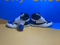 Og Tony Fragment x Travis Scott x Air Jordan 1 High OG Military DH3227-105 review tonyshoe10 02
